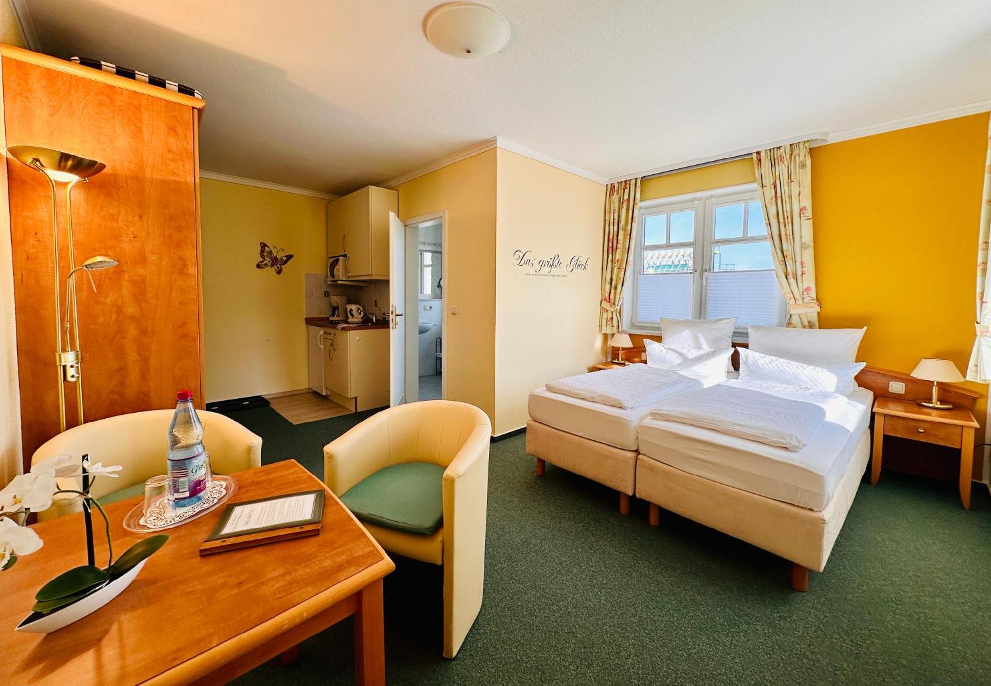 Hotel Gode Tied Zingst Bagian luar foto
